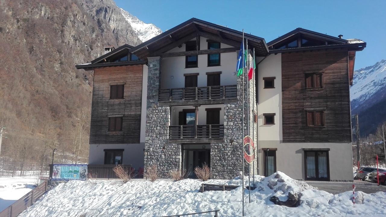 Ostello Casa Corti Valbondione Exterior photo